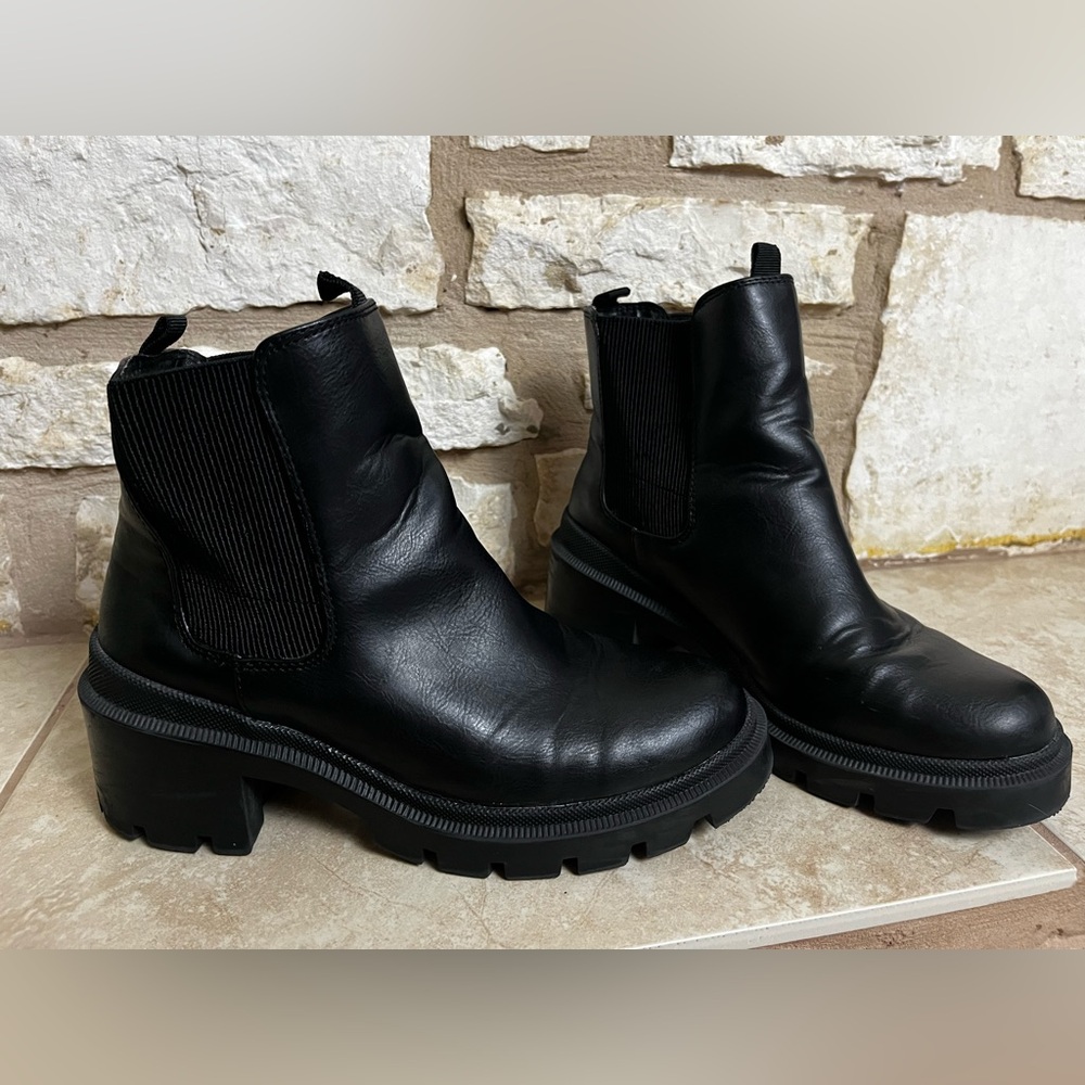 Target boots - Picture 4 of 6